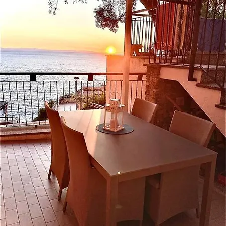 Apartmán Tra Ulivi E Mare Laigueglia